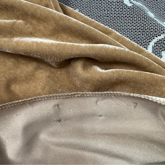 Atlein One Shoulder Velvet Top - Picture 14 of 14